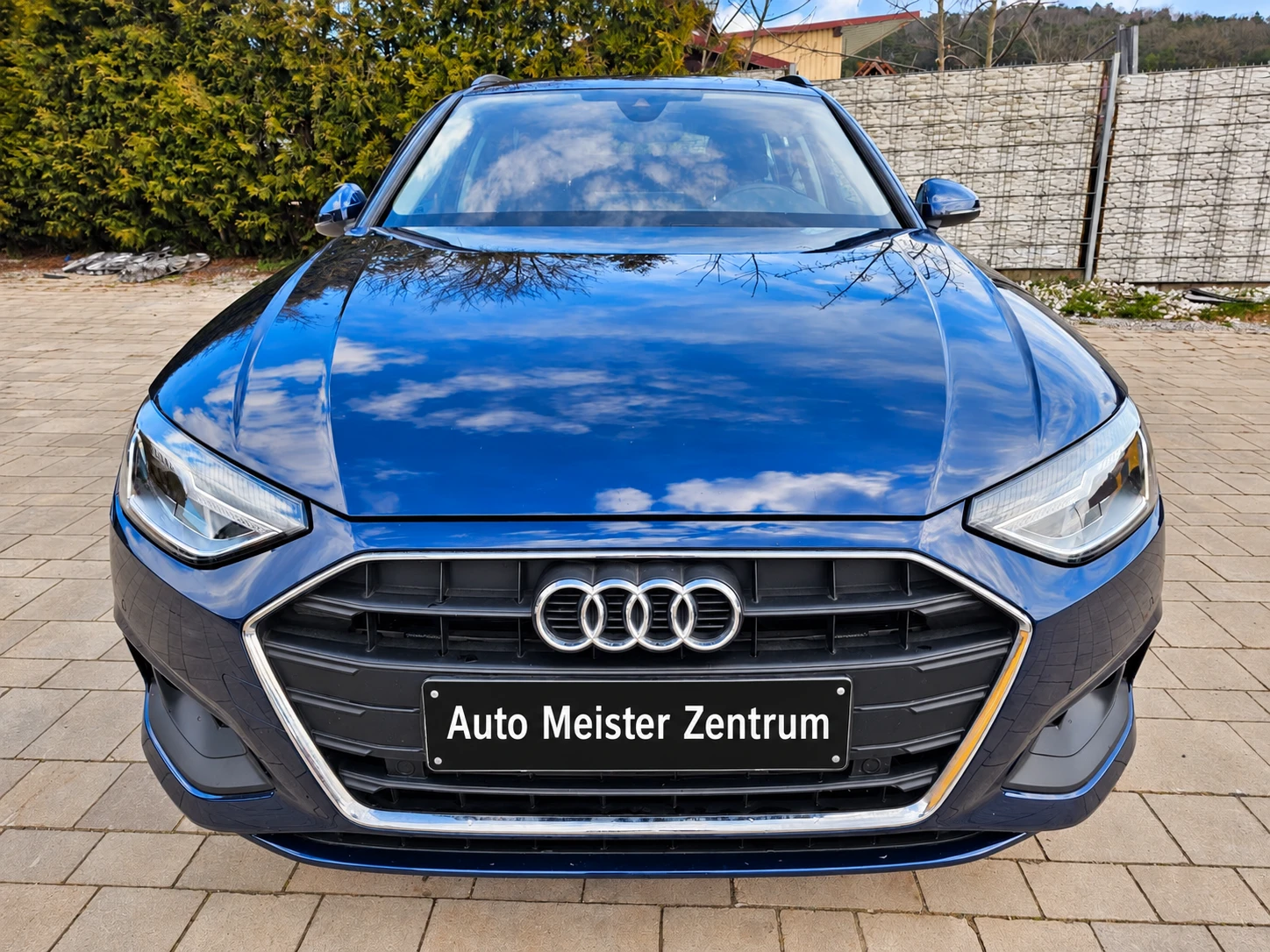 Audi A4 Avant 40 TDI basis