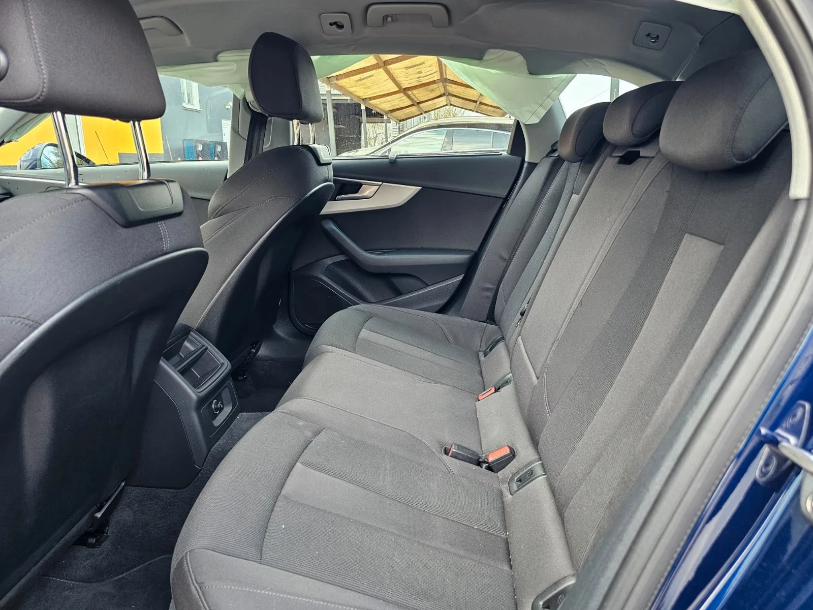 Audi A4 Avant 40 TDI basis, снимка 13 - Автомобили и джипове - 56744947