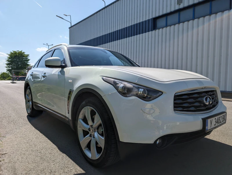 Infiniti Fx 30, снимка 6 - Автомобили и джипове - 45806862