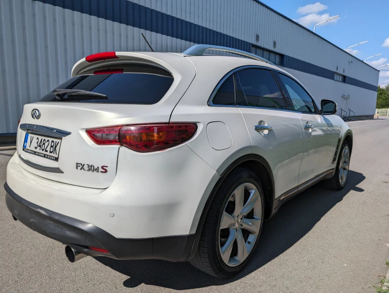 Infiniti Fx 30, снимка 5 - Автомобили и джипове - 45806862