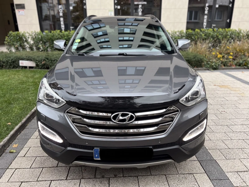 Hyundai Santa fe 2.2 CRDi 197hp PREMIUM Panorama 7-Местен, снимка 2 - Автомобили и джипове - 48221824