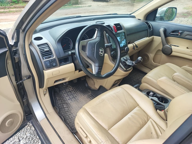 Honda Cr-v, снимка 6 - Автомобили и джипове - 48505536