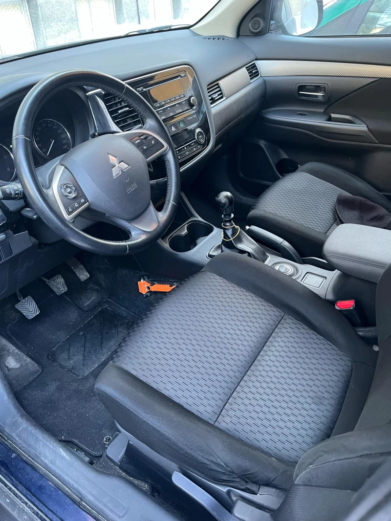 Mitsubishi Outlander 2.2, снимка 6 - Автомобили и джипове - 49266592