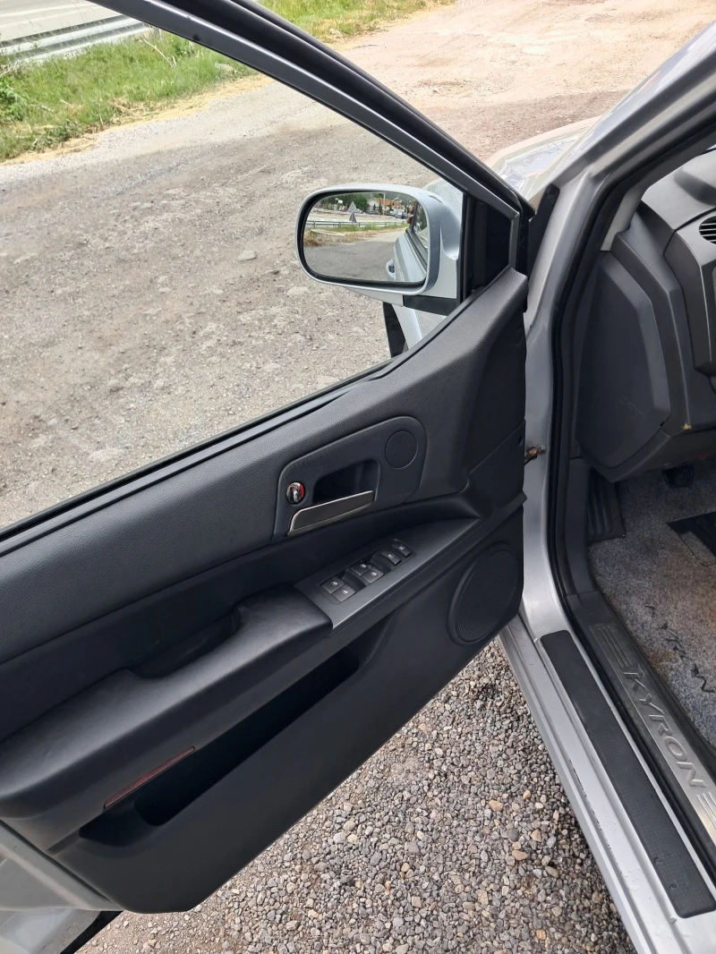 SsangYong Kyron 2.0 dizel, снимка 8 - Автомобили и джипове - 50407169