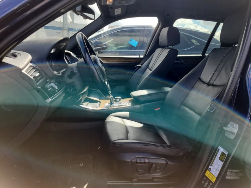 BMW X3 * АВТО КРЕДИТ* ЦЕНА ДО БГ * СЕРВИЗНА ИСТОРИЯ * , снимка 8 - Автомобили и джипове - 52583518