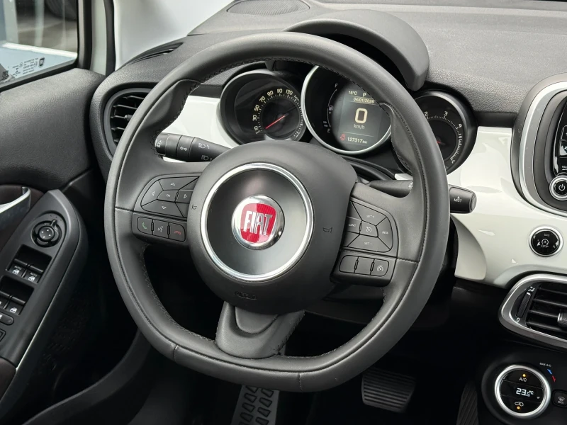 Fiat 500X 1.6M-Jet, Автоматик, Навигация, Кожа, Ксенон, ТОП!, снимка 9 - Автомобили и джипове - 52974663