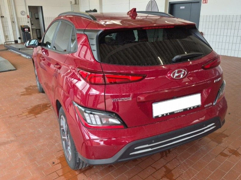 Hyundai Kona 64KWh/TREND/ГАРАНЦИЯ/SOH100%/BLUELINK/2022г., снимка 4 - Автомобили и джипове - 55008368