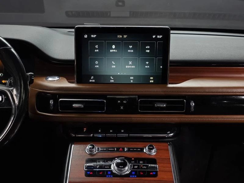 Lincoln Aviator 3.0 Automatic, снимка 12 - Автомобили и джипове - 55787561