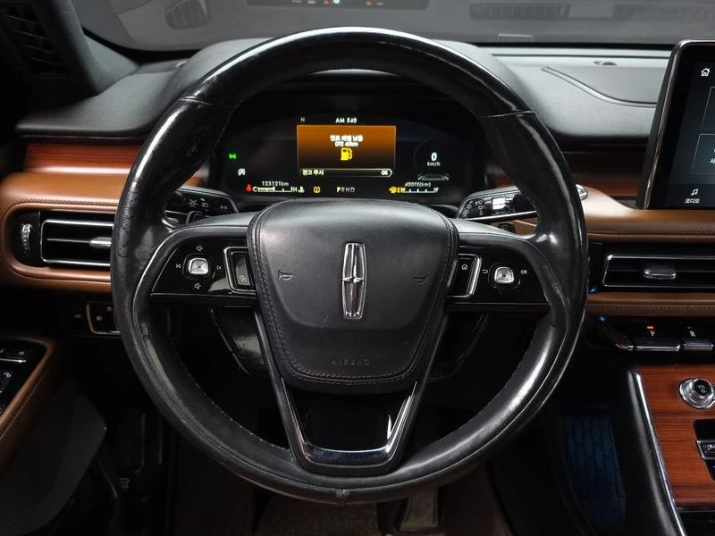 Lincoln Aviator 3.0 Automatic, снимка 13 - Автомобили и джипове - 55787561