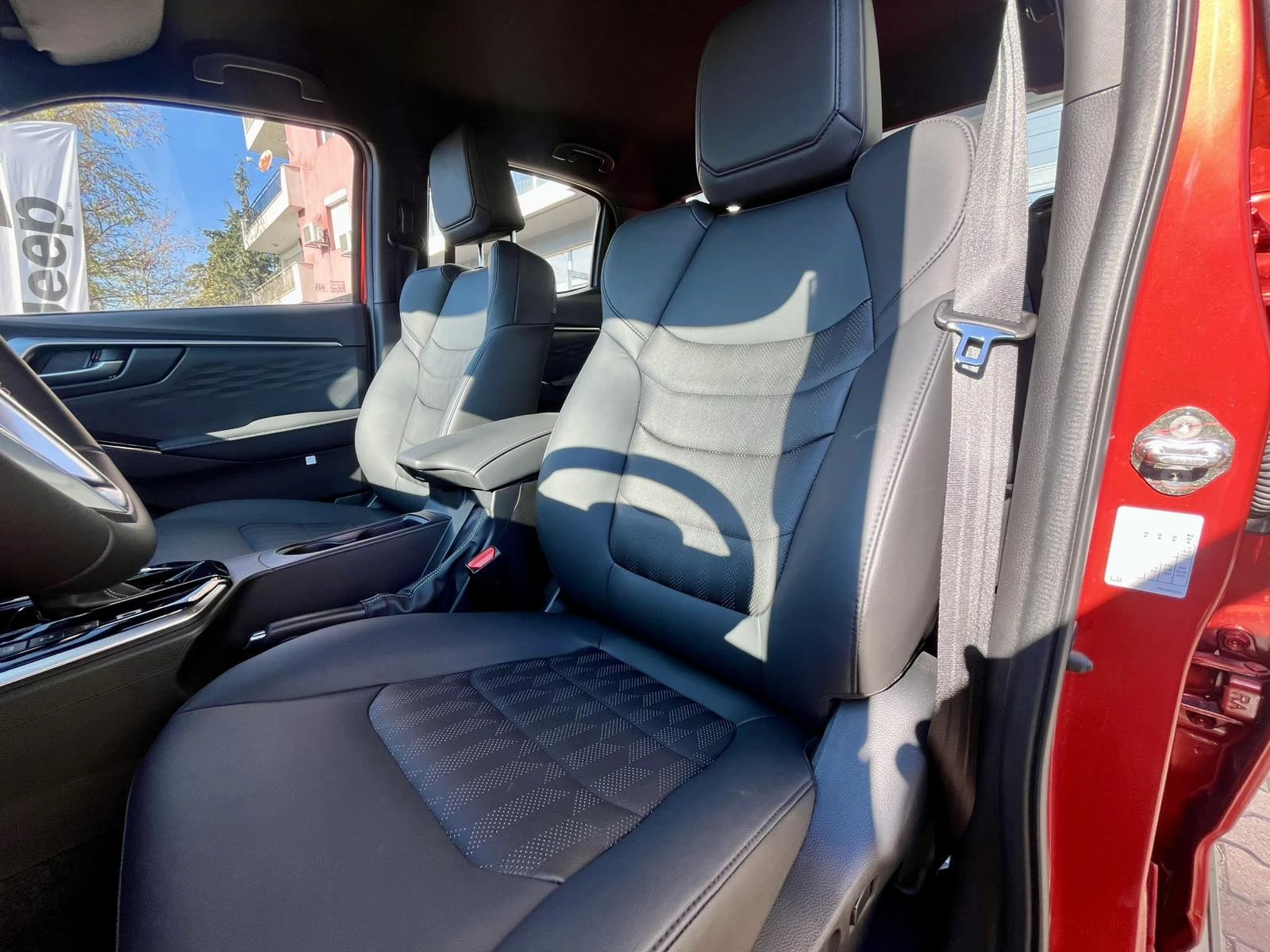 Isuzu D-max NEW D-MAX 4x4 D/C GRAVITY 2025 | Mobile.bg   11