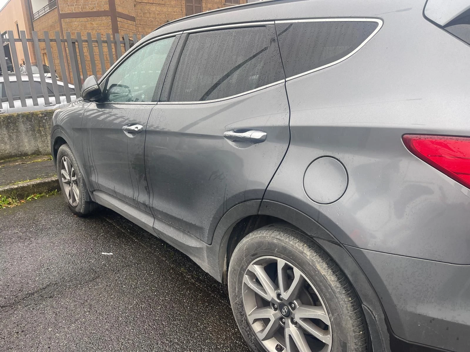 Hyundai Santa fe 2.0CRDI 4X4 ITALIA - изображение 3