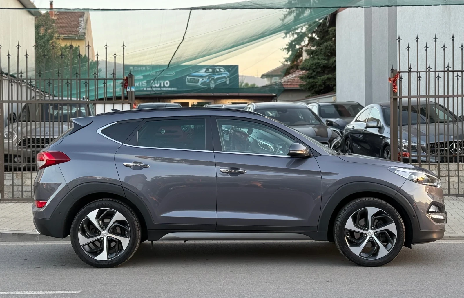 Hyundai Tucson 2.0 VERTEX CRDI 4WD - изображение 7