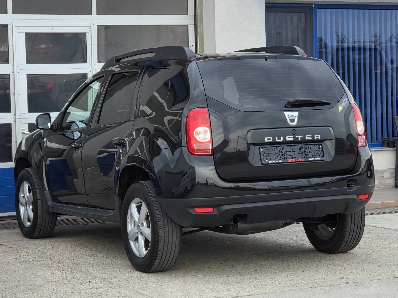 Dacia Duster DCI/4x4, снимка 4 - Автомобили и джипове - 54458919