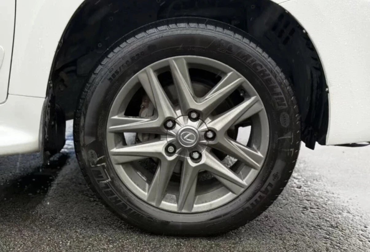 Lexus LX 570 5.7 V8 * 8 ����� * ������ * TV * CARFAX *  | Mobile.bg � ����������� 13
