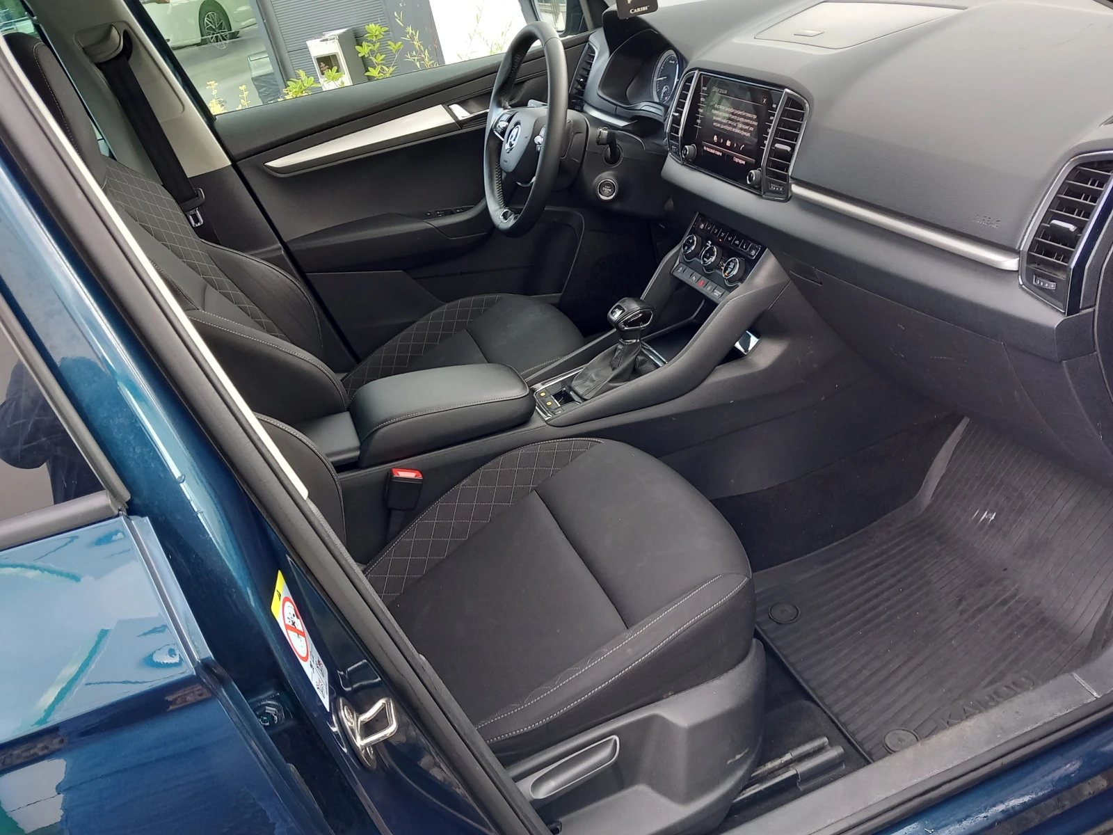 Skoda Karoq 1.5TSI/7DSG, снимка 8 - Автомобили и джипове - 54752648