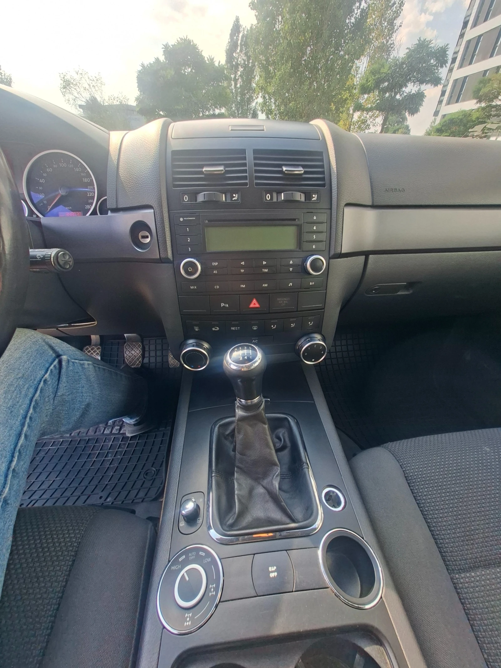 VW Touareg Army, снимка 9 - Автомобили и джипове - 55824553