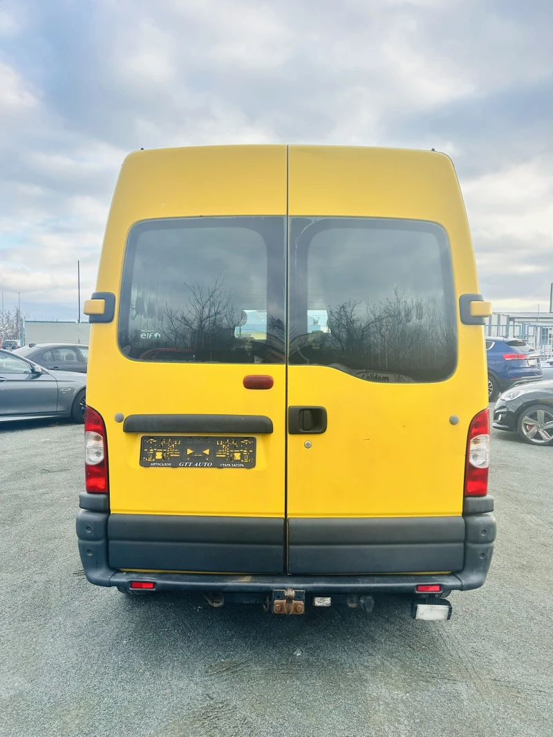 Renault Master 2.5D Клима, Темпомат, 6ск., снимка 4 - Бусове и автобуси - 48239794