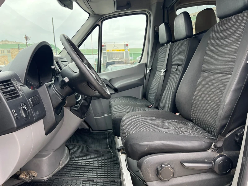 VW Crafter 2.0TDI, снимка 10 - Бусове и автобуси - 53507858