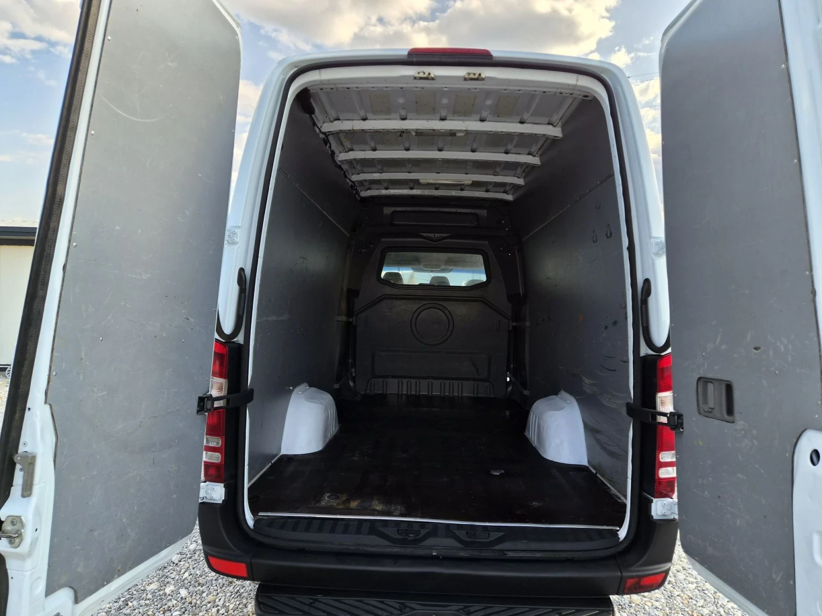 Mercedes-Benz Sprinter 316 CDI * Товяропътник * 6 местен * Клима, снимка 14 - Бусове и автобуси - 55696024