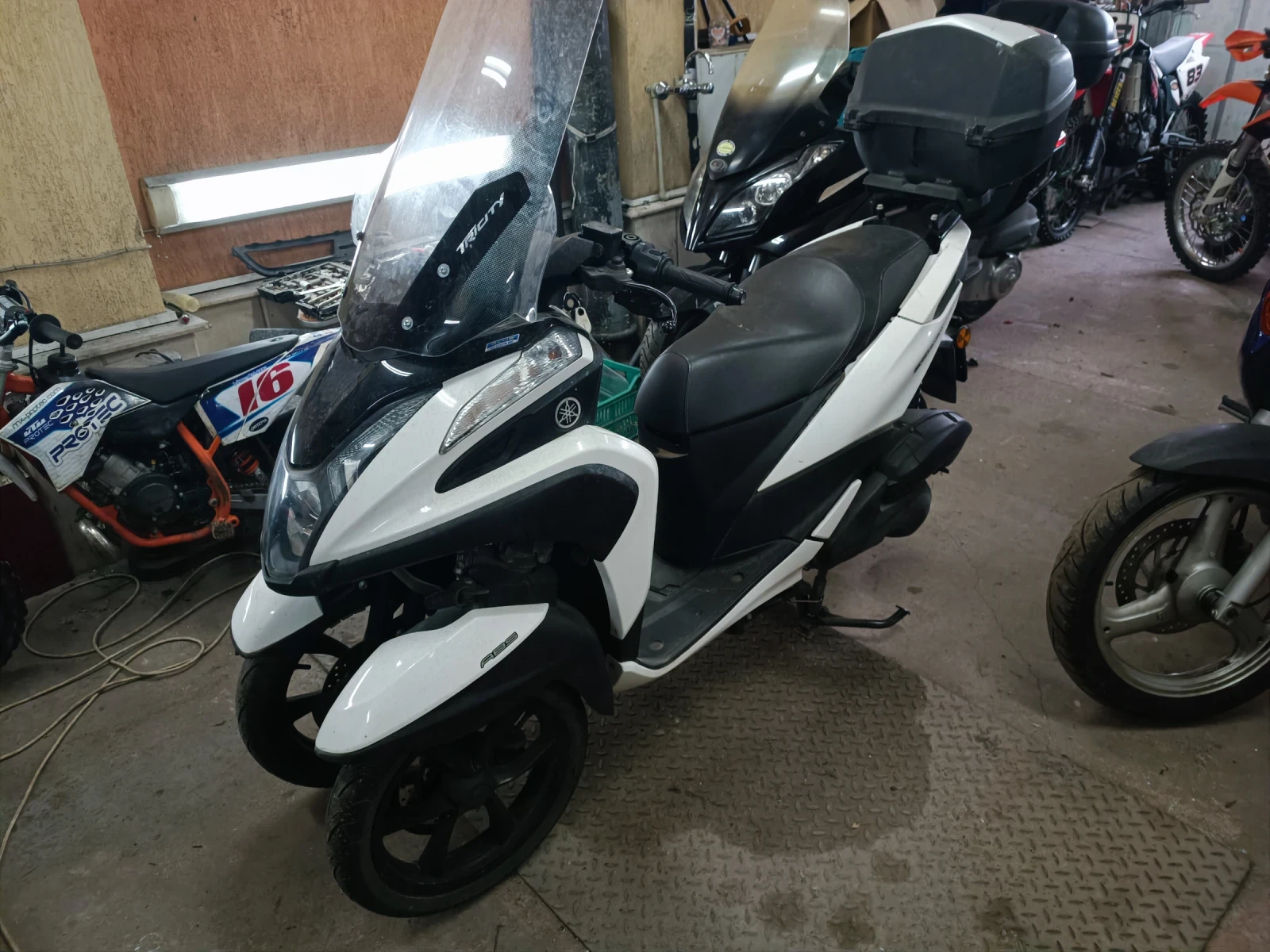 Yamaha Tricity ТРИКОЛКА 8000КМ. | Mobile.bg — изображение 1