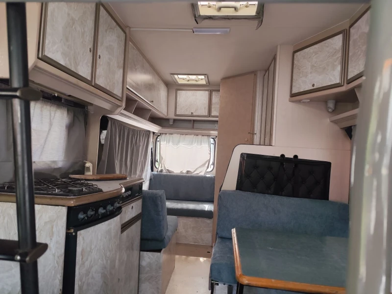 Кемпер Dethleffs Fiat Ducato 2.5 TDI CAT, снимка 6 - Каравани и кемпери - 52692582