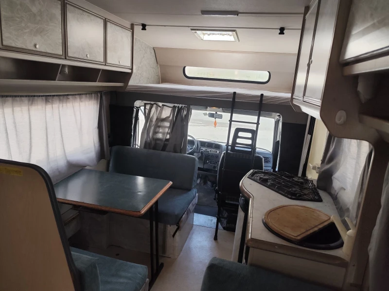 Кемпер Dethleffs Fiat Ducato 2.5 TDI CAT, снимка 8 - Каравани и кемпери - 52692582