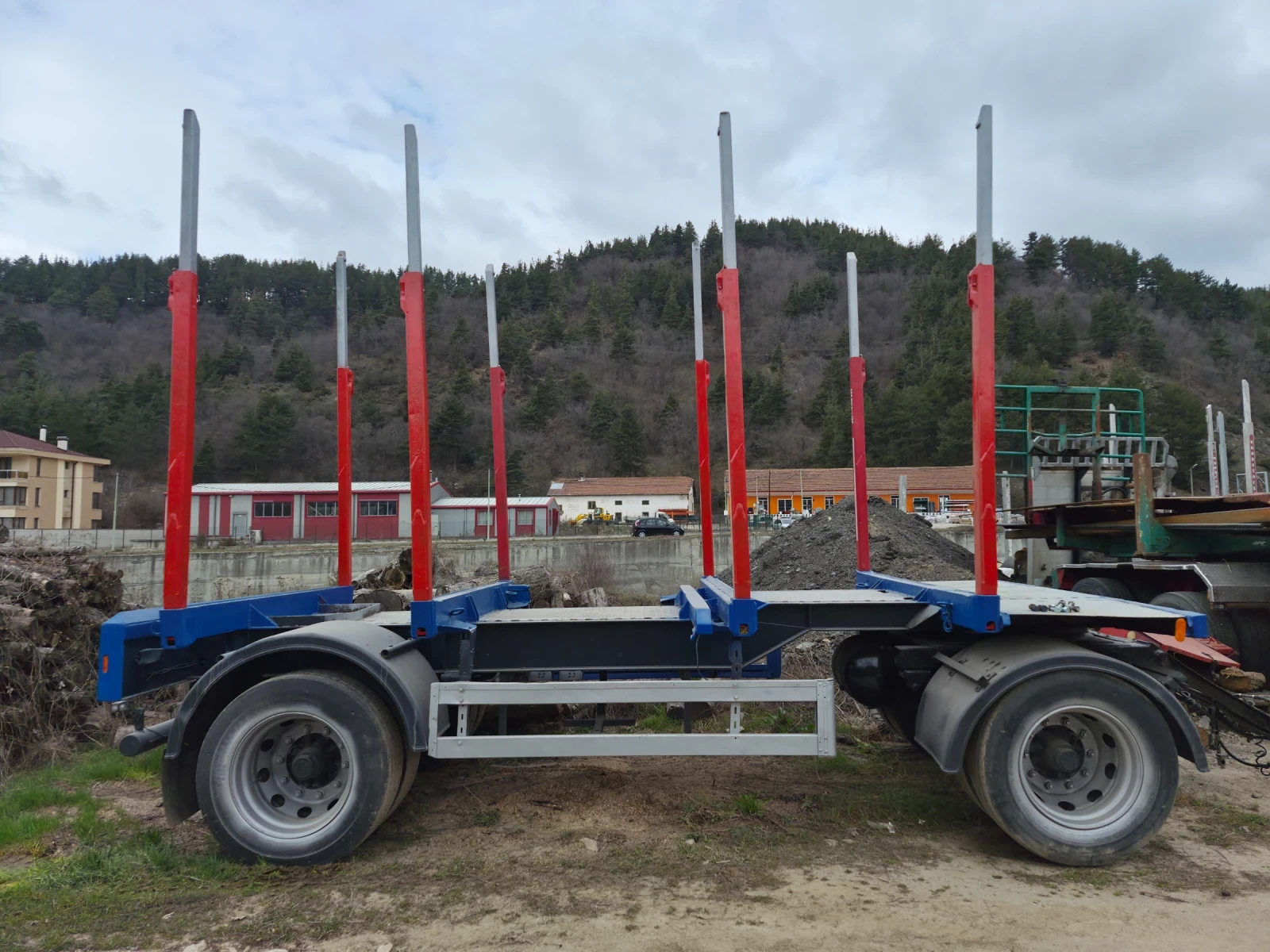 За камион Други За Трупи Ресъори, снимка 4 - Ремаркета - 53978479