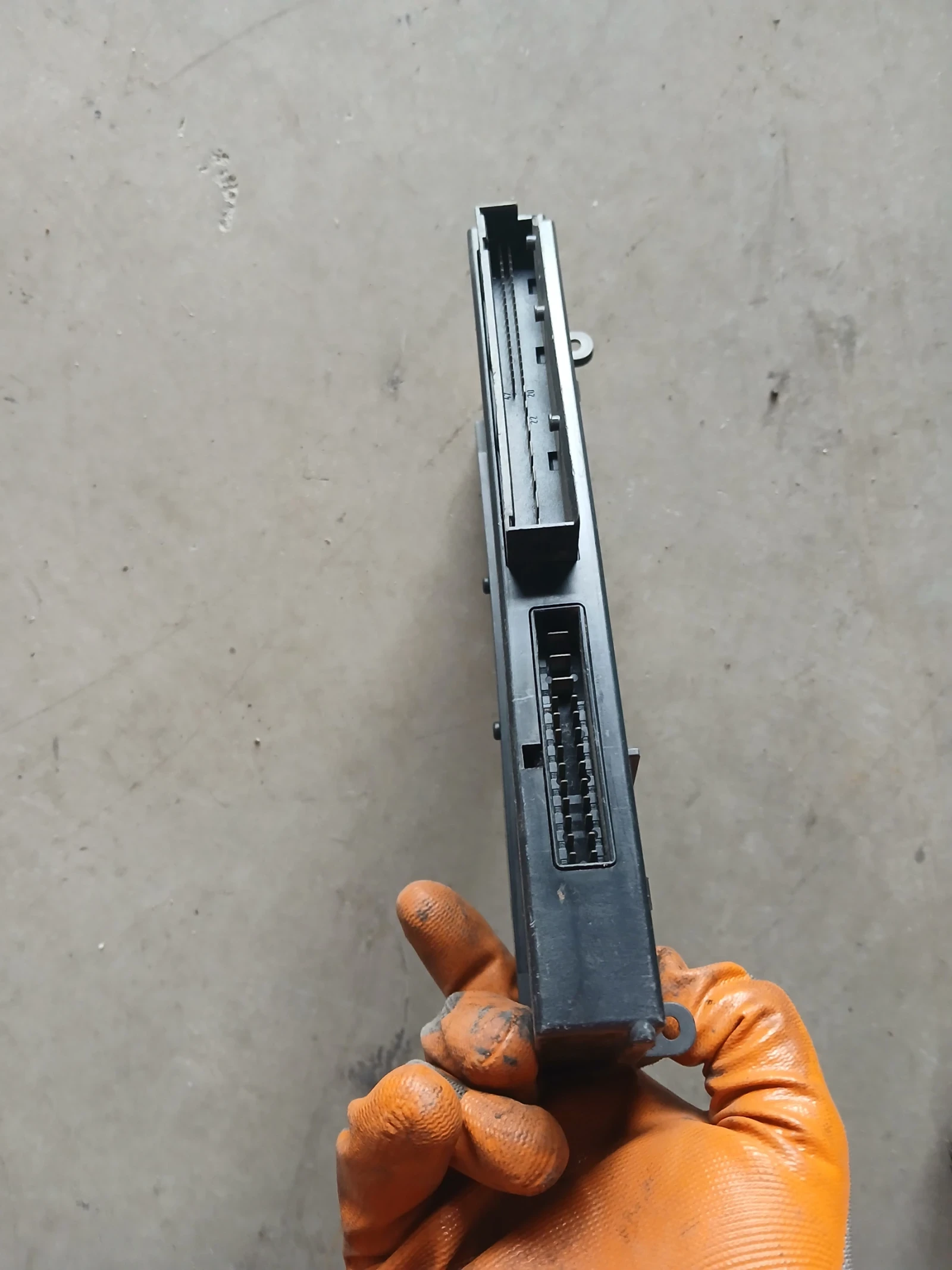 106818 10 модул комфорт BMW E90, снимка 4 - Части - 54867569