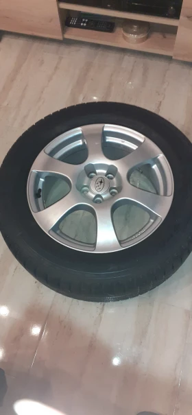 Гуми с джанти Hankook 225/60R17, снимка 1 - Гуми и джанти - 48289239