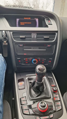 Audi A4 2.0 TFSI , снимка 13