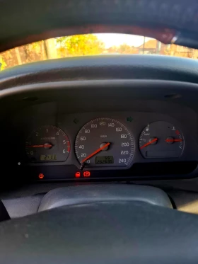 Volvo V40 | Mobile.bg    8