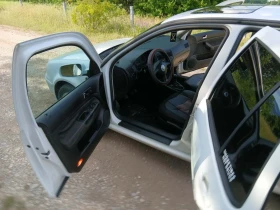 VW Golf - 1490 € / 2914.19 лв. - 31022952 10