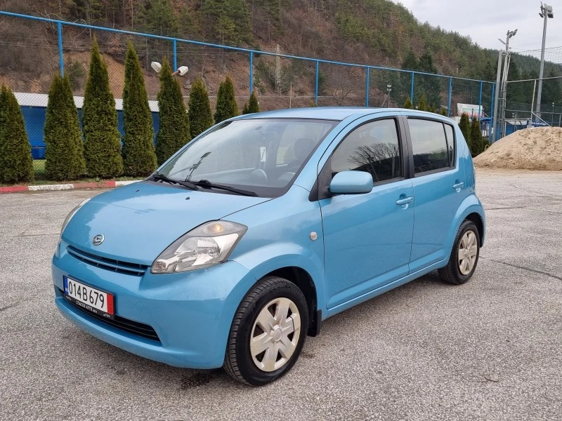 Daihatsu Sirion 1.3 Facelift/Klimatik, снимка 2 - Автомобили и джипове - 45312611