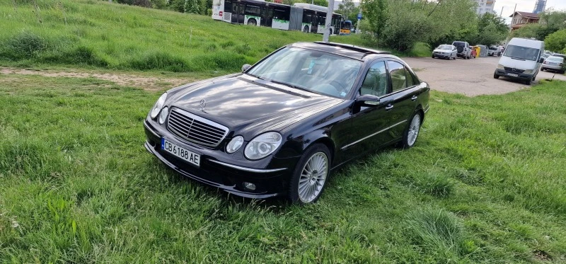 Mercedes-Benz E 500, снимка 1 - Автомобили и джипове - 47172281