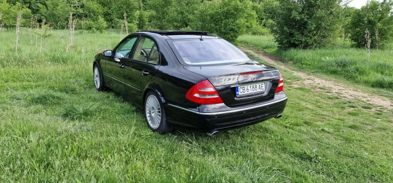 Mercedes-Benz E 500, снимка 4 - Автомобили и джипове - 47172281