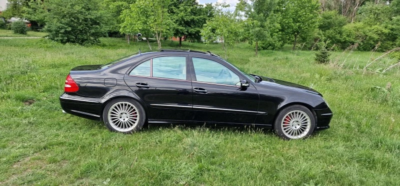 Mercedes-Benz E 500, снимка 7 - Автомобили и джипове - 47172281