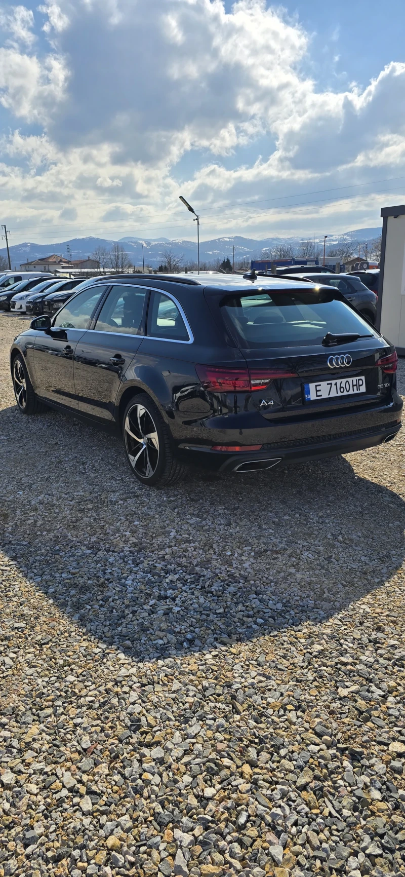 Audi A4 35TDI, снимка 5 - Автомобили и джипове - 49228598