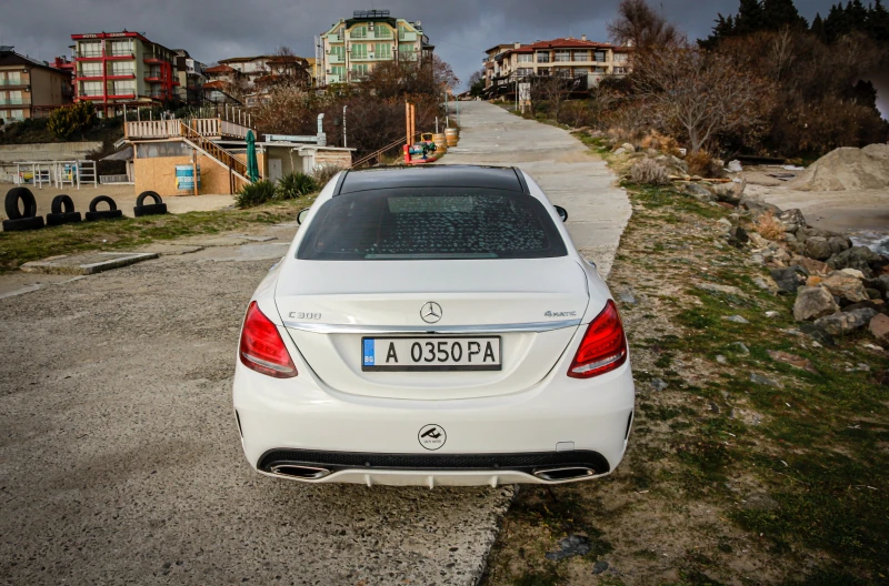 Mercedes-Benz C 300 4MATIC AMG, снимка 8 - Автомобили и джипове - 48490802