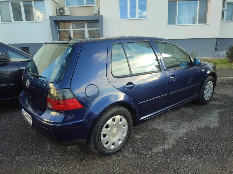 VW Golf, снимка 4 - Автомобили и джипове - 48968906