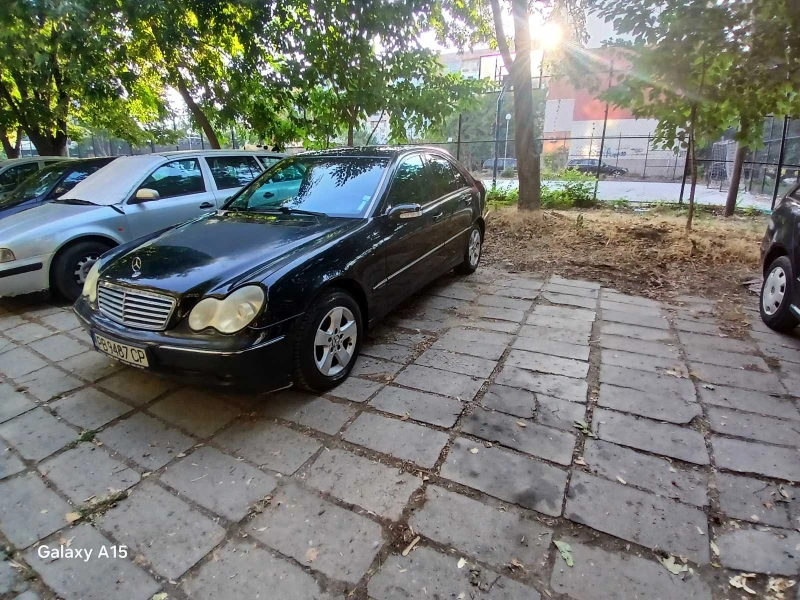 Mercedes-Benz C 200, снимка 2 - Автомобили и джипове - 52279107