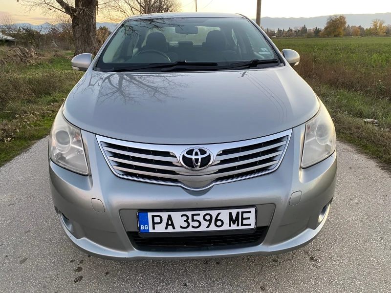 Toyota Avensis 2.0 D4D 126, снимка 2 - Автомобили и джипове - 52404125
