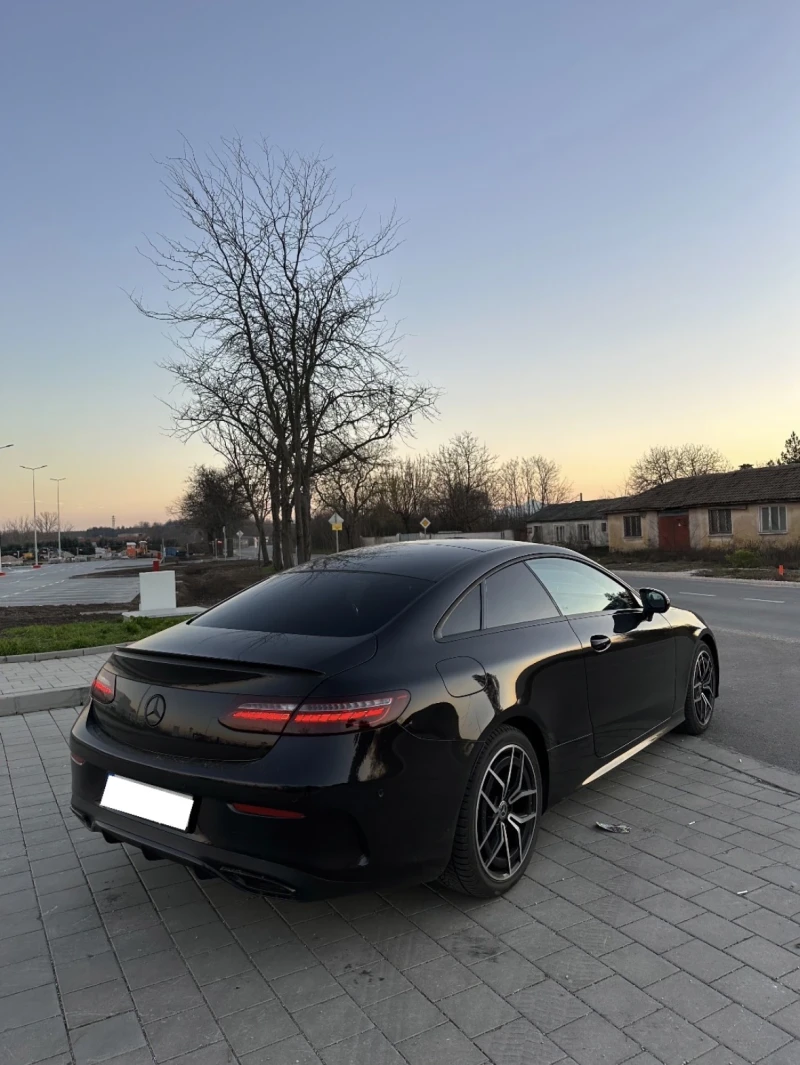 Mercedes-Benz E 400 d 4M AMG, BURMESTER, MEMORY, ОБДУХВАНЕ, 360, PANO, снимка 3 - Автомобили и джипове - 52792688