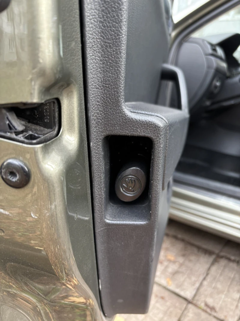 Skoda Superb Еуратек Ауто, снимка 10 - Автомобили и джипове - 53347665