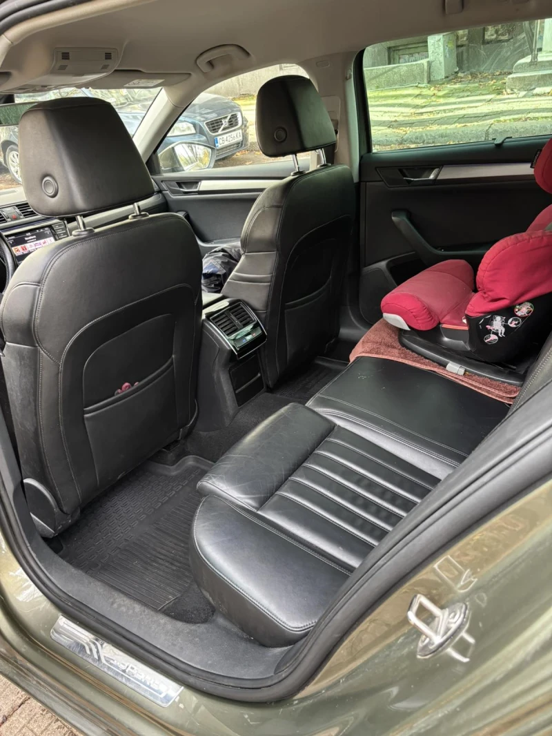 Skoda Superb Еуратек Ауто, снимка 15 - Автомобили и джипове - 53347665
