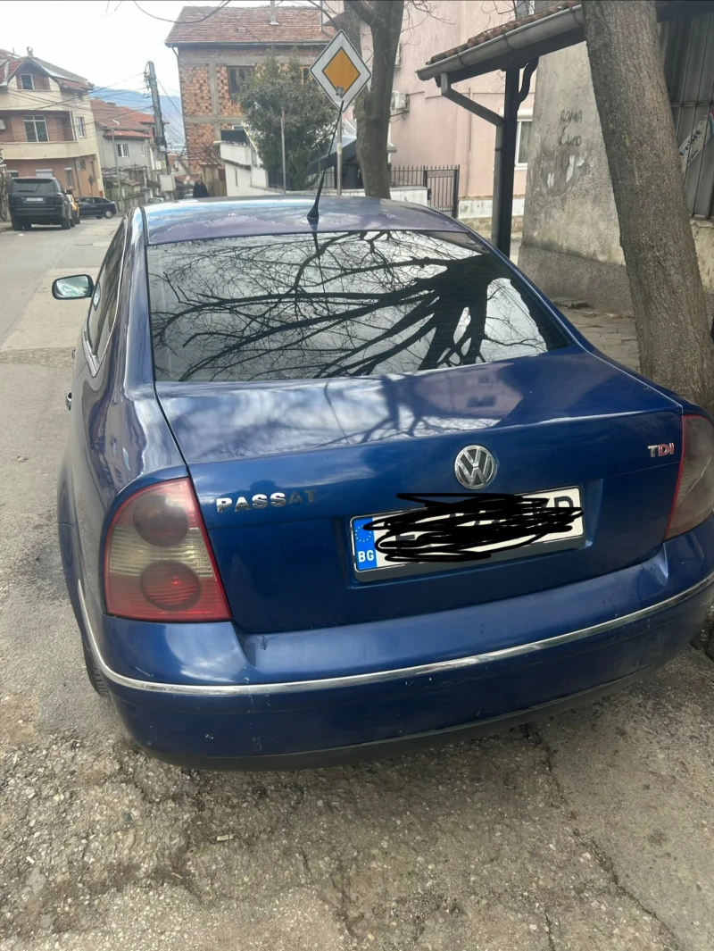 VW Passat, снимка 2 - Автомобили и джипове - 53406470