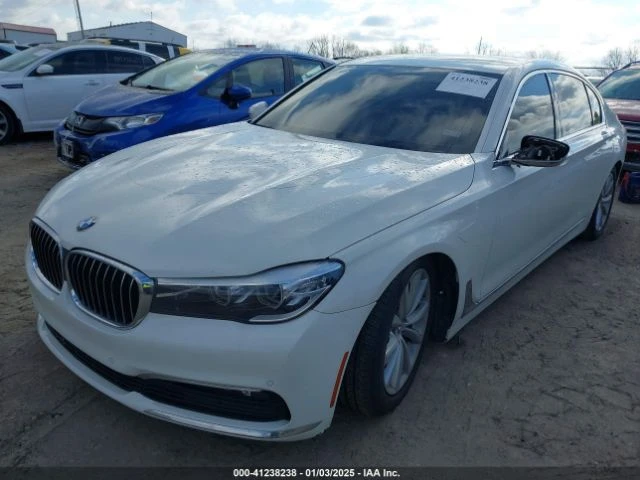 BMW 740 * Възможност за Лизинг* , снимка 2 - Автомобили и джипове - 49522028