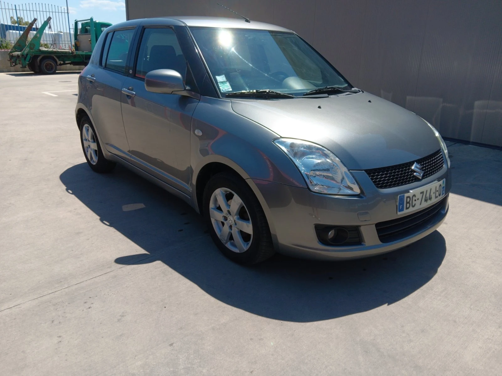 Suzuki Swift  1.3 DDiS GL 5 portes - изображение 3