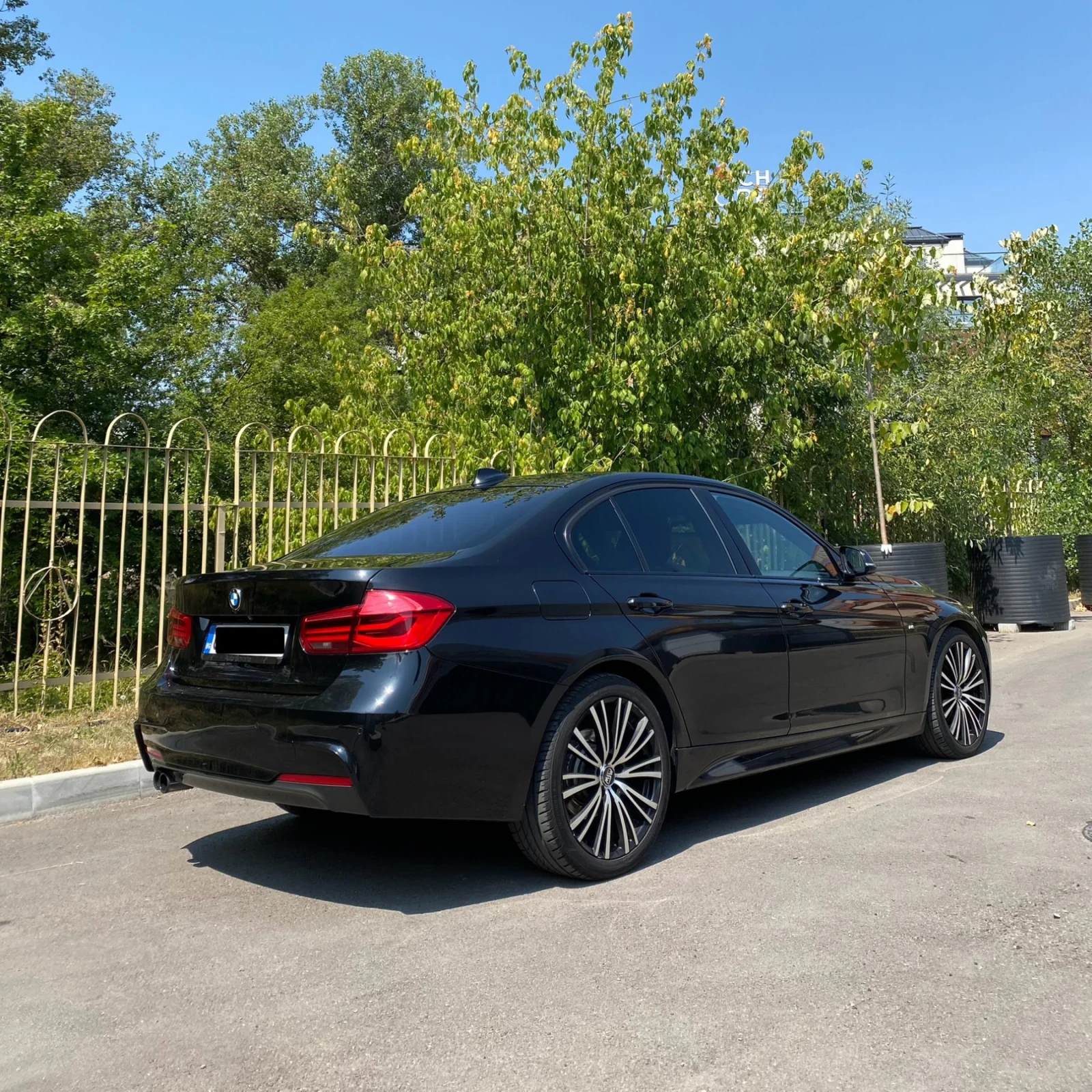 BMW 320 320 xDrive M F30 8G ZF - изображение 6
