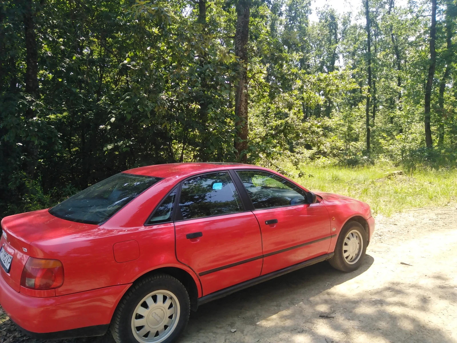 Audi A4 1.6 - изображение 3