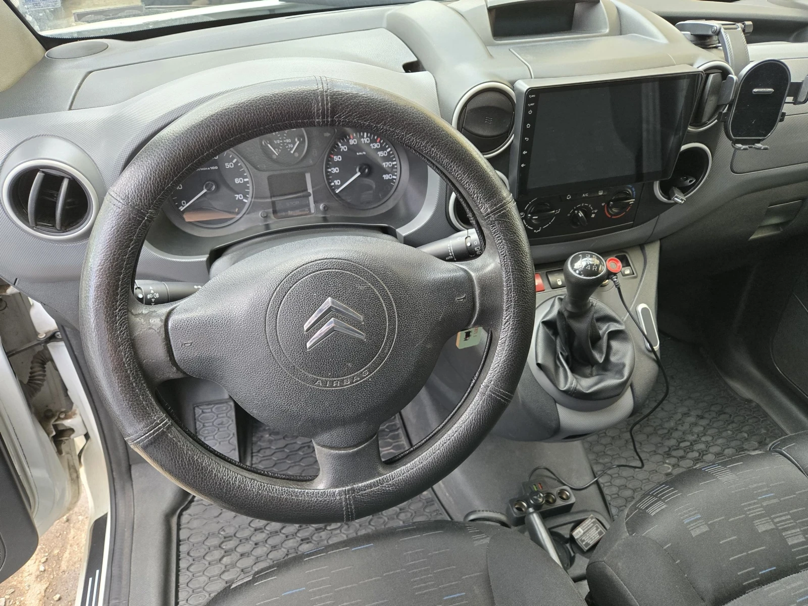 Citroen Berlingo 1.6 HDI - изображение 8